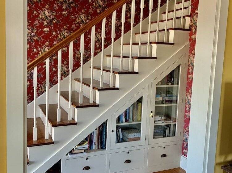 ベッドアンドブレックファースト Elsa S Inn On The Harbor