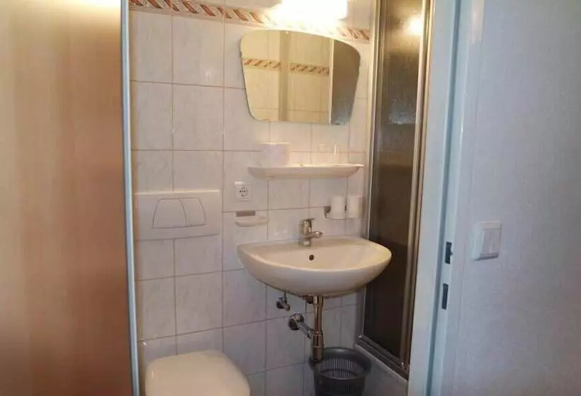 Aamiaismajoitus (B&B) Unterbergerhof