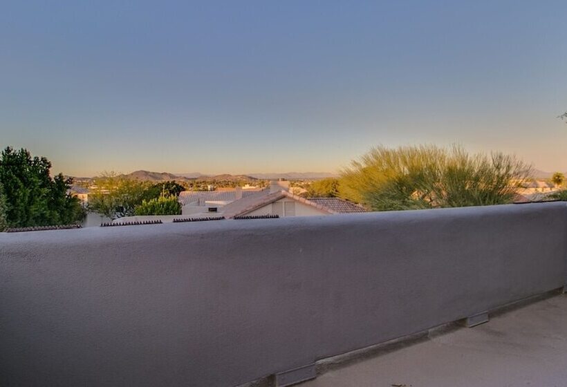 Casa Buenaluxurious Retreat W/2 Masters & Views!