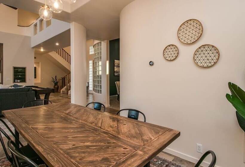 Casa Buenaluxurious Retreat W/2 Masters & Views!