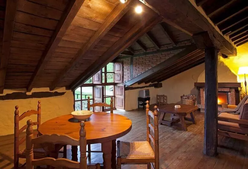 Casas Rurales Primorías   Camijanes