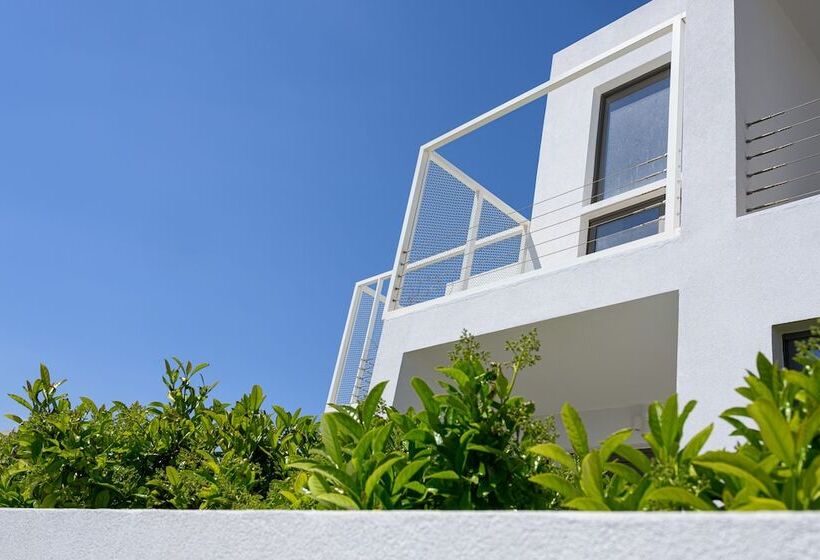 Cubes On The Beach Athens Airport