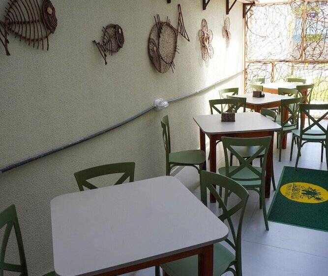 مسافرخانه Pousada Jardins Tropical