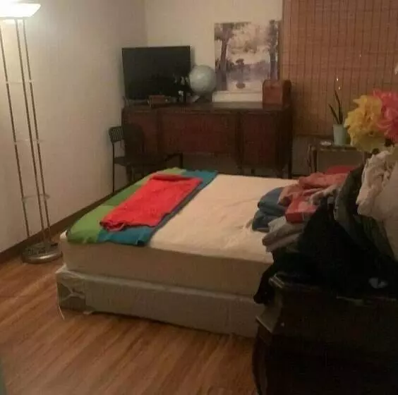 Hostelli The Brooklyn Riviera