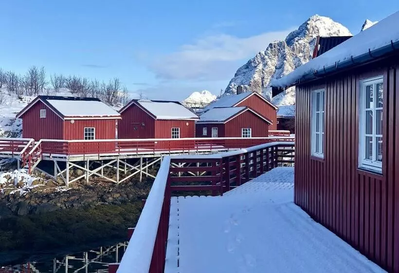 Hotelli Henningsvær Rorbuer