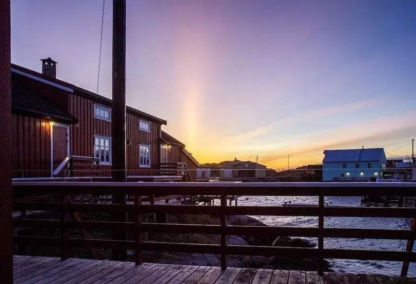 Hotelli Henningsvær Rorbuer