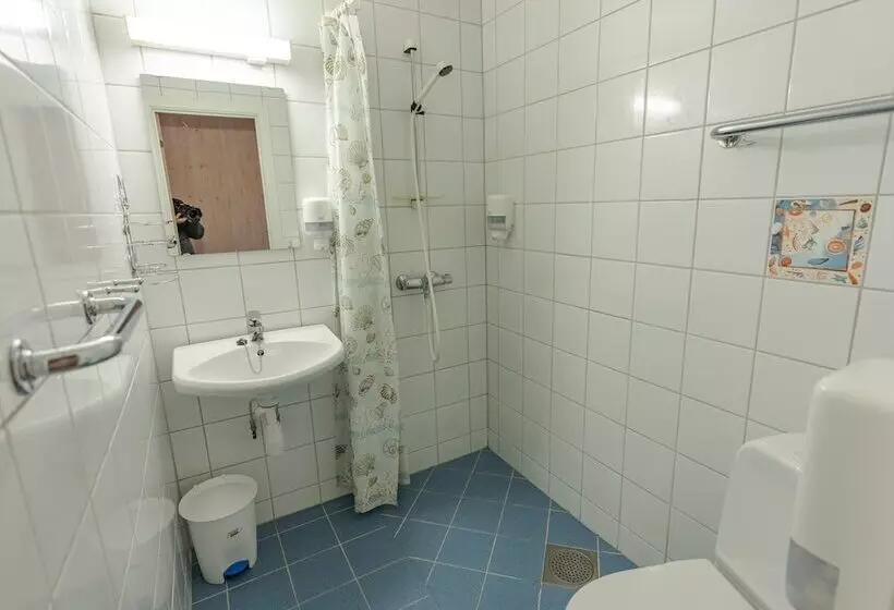 Hotelli Henningsvær Rorbuer