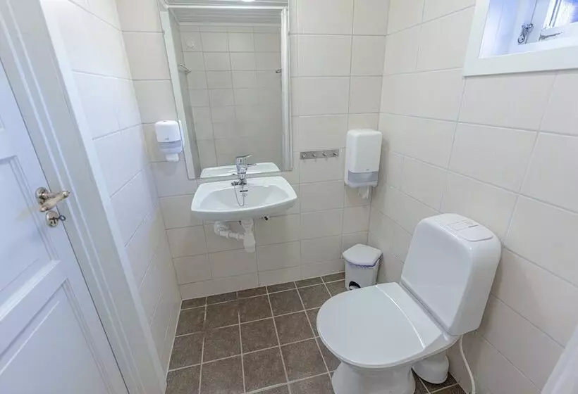 Hotelli Henningsvær Rorbuer