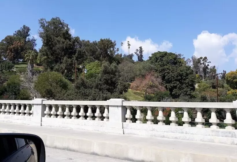 ホテル Historic City View   Suites