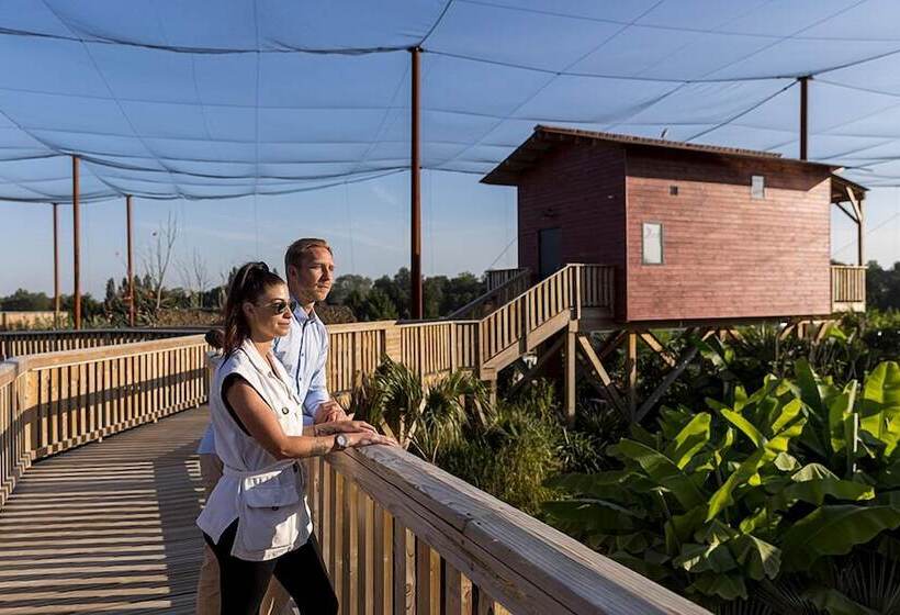 ホテル Les Lodges Parrot World