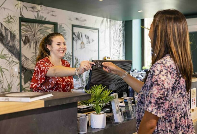 ホテル Les Lodges Parrot World