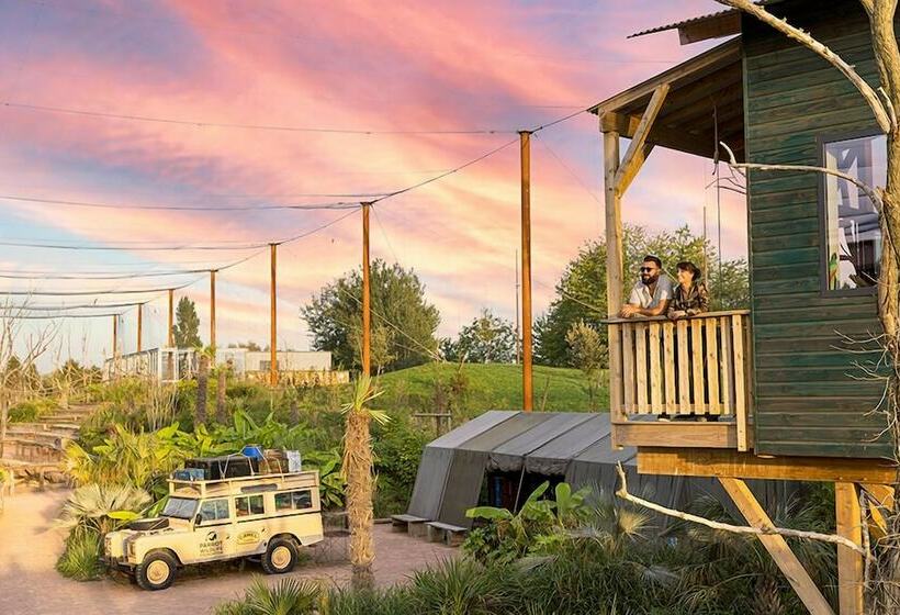 ホテル Les Lodges Parrot World