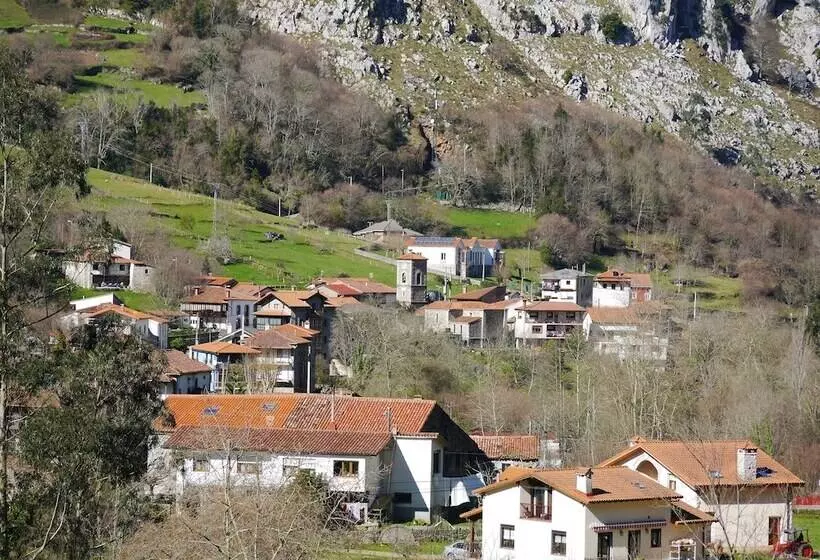 Hotelli Posada 3 Valles