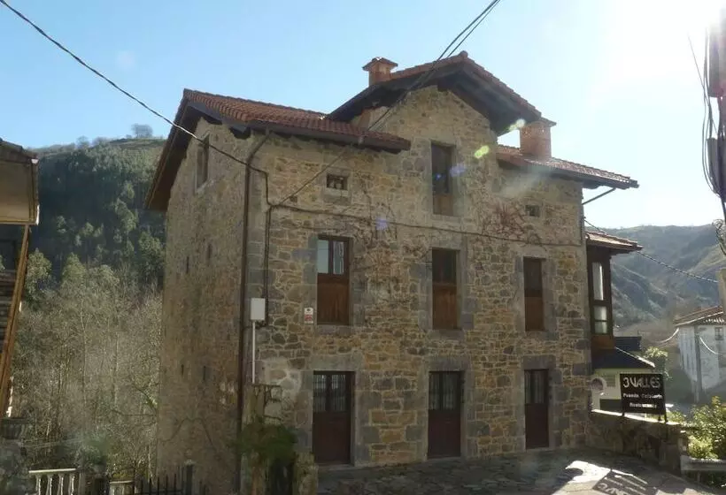 Hotelli Posada 3 Valles