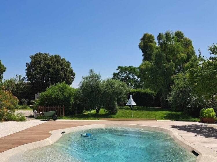 هتل روستایی Agriturismo La Tortorella