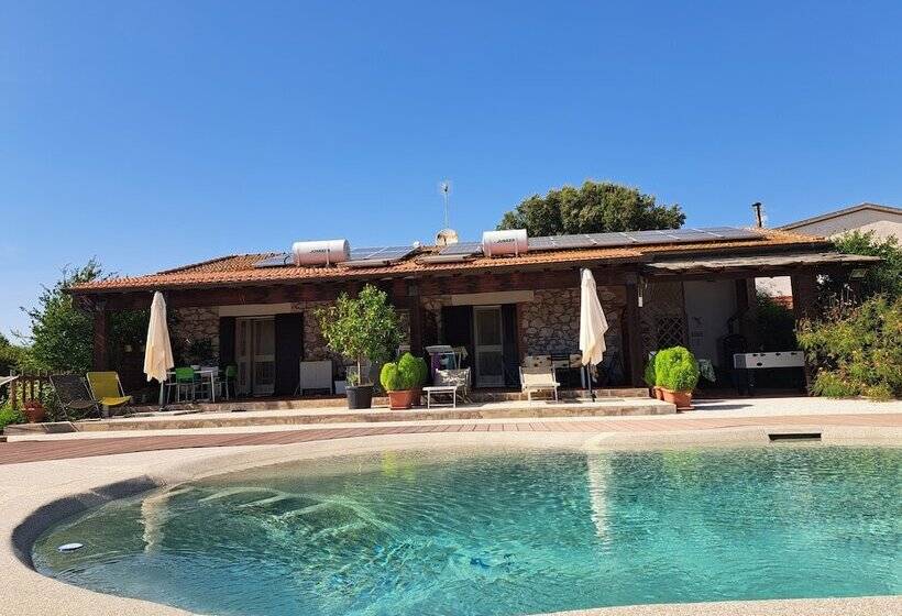 هتل روستایی Agriturismo La Tortorella