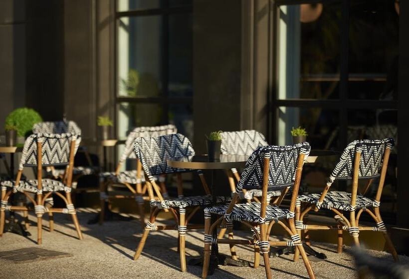 Hotel The Port Square