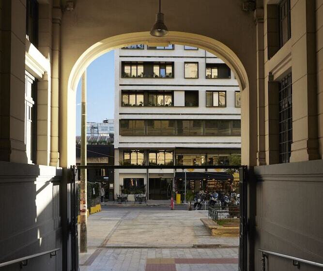 Hotel The Port Square