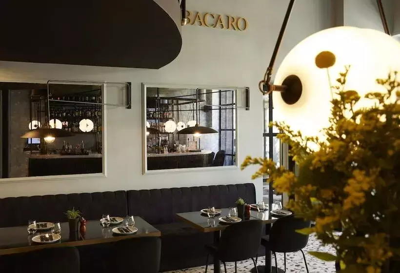 ホテル The Port Square