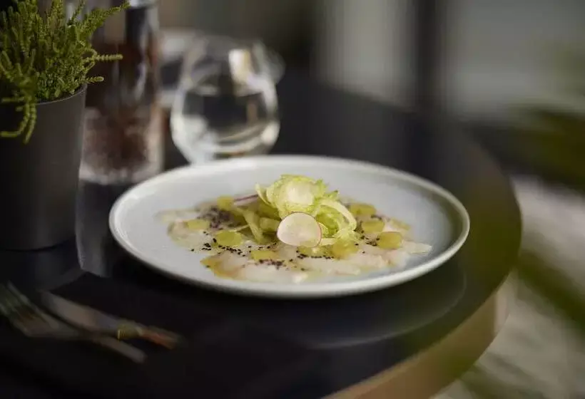 ホテル The Port Square