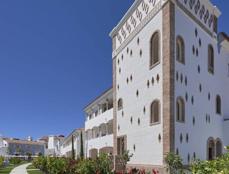 Отель Vermelho Melides Relais & Châteaux