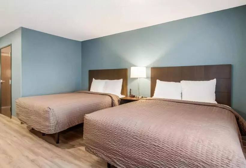 Hotelli Woodspring Suites Wixom   Novi