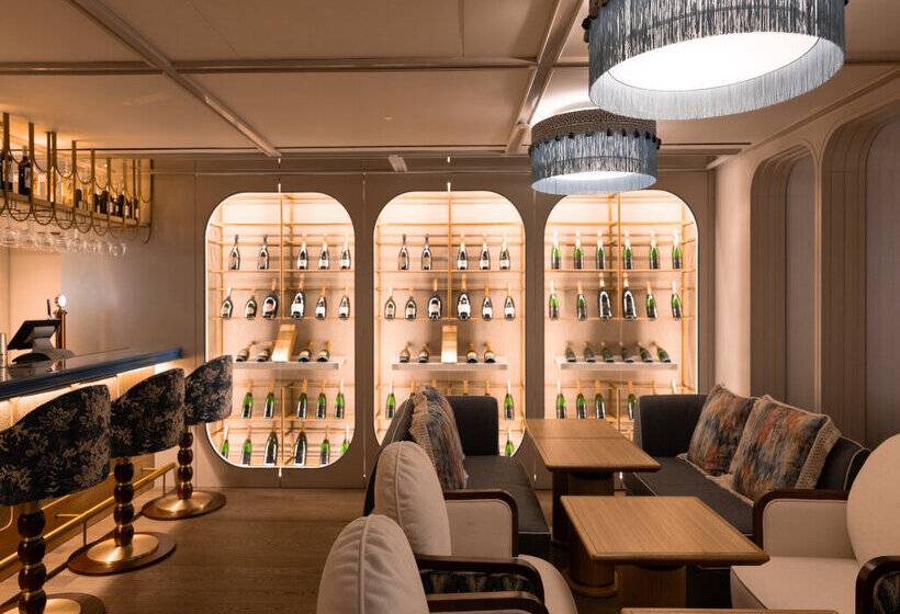 Legacy Hotel Cascais, Curio Collection By Hilton