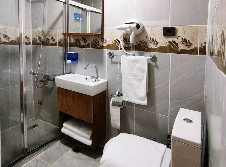 Reyna Otel Taksim