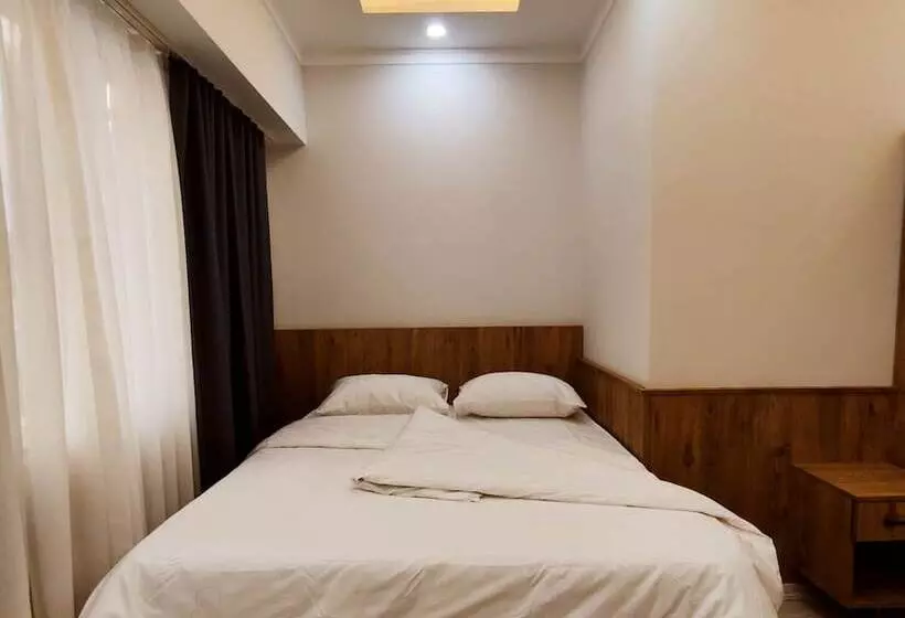 Reyna Otel Taksim