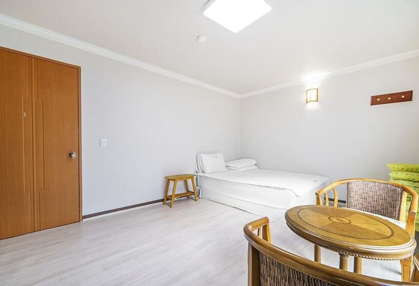 모텔 Ulsan Yeongnam Alps Sandia Oncheon