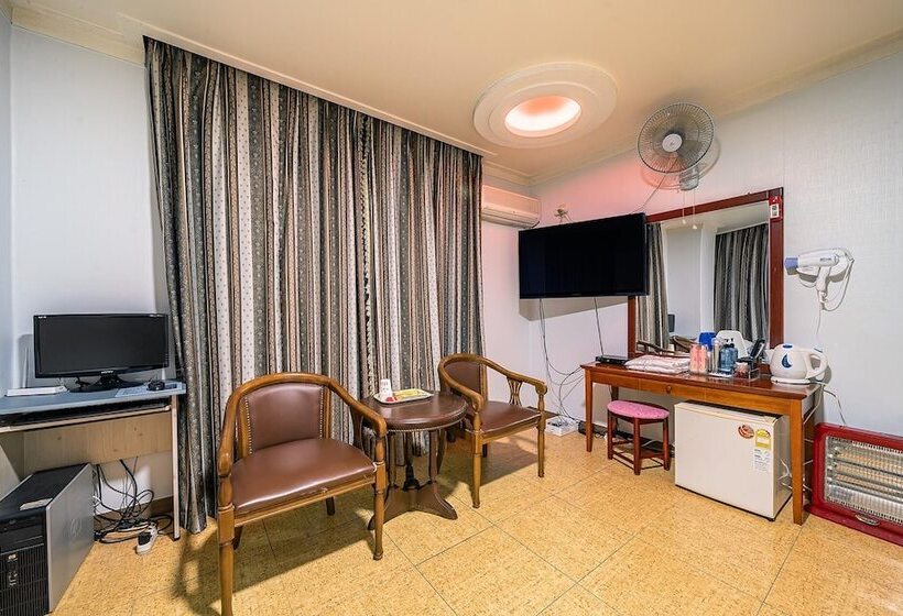 모텔 Ulsan Yeongnam Alps Sandia Oncheon