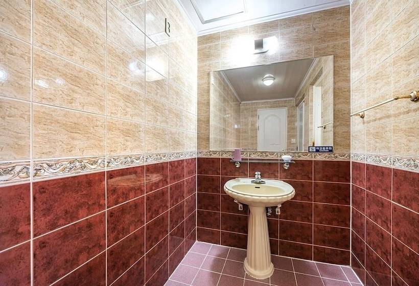 모텔 Ulsan Yeongnam Alps Sandia Oncheon