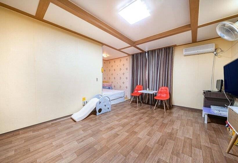 모텔 Ulsan Yeongnam Alps Sandia Oncheon