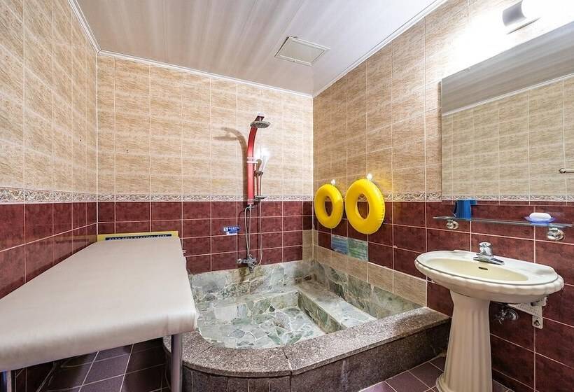 모텔 Ulsan Yeongnam Alps Sandia Oncheon