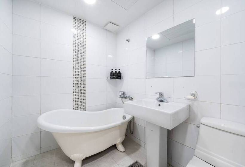 فندق على الطريق Yeonsinnae K