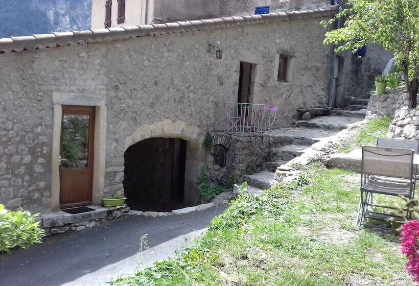 بنسيون Maison De Pascal Et Virginie