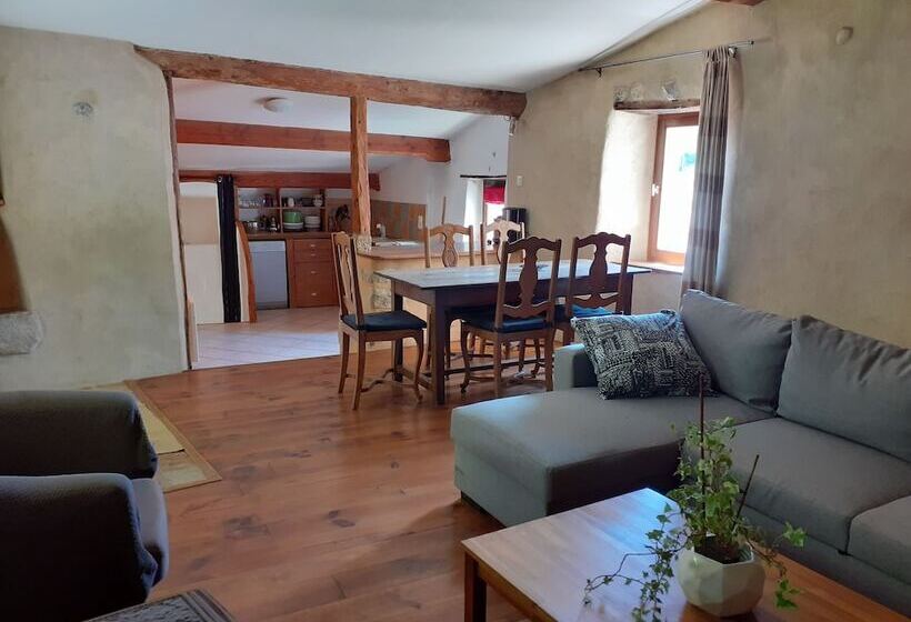 بنسيون Maison De Pascal Et Virginie