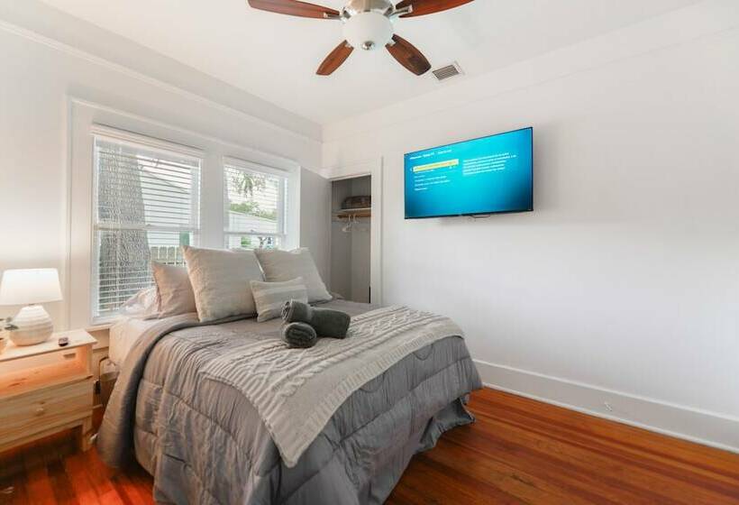 דירת נופש Amazing Bahamian Home At Design District