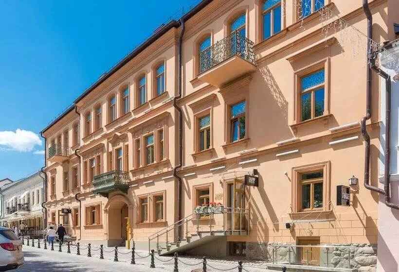 Zalkind Hotel Rooms&kitchen