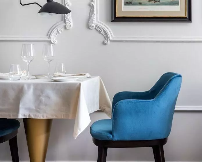 Zalkind Hotel Rooms&kitchen