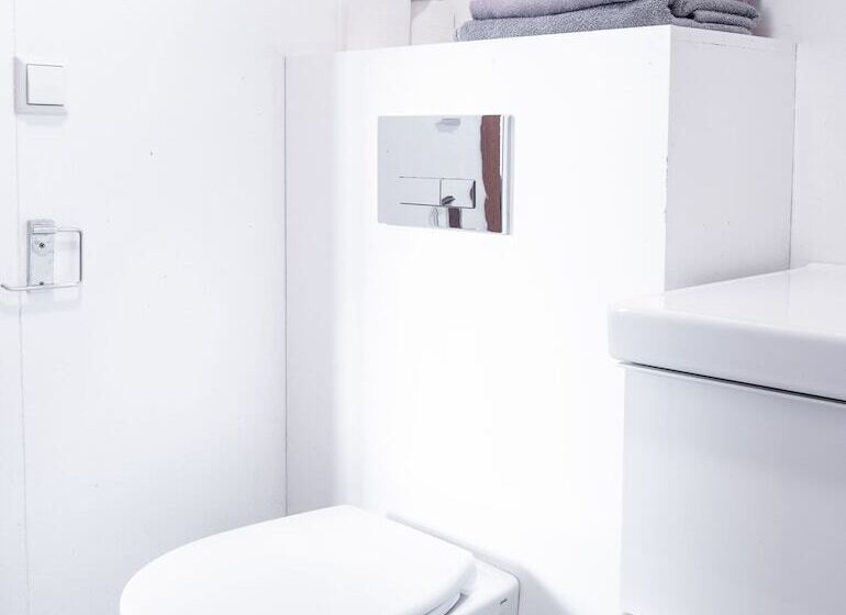 Au44 Cottages   Arngrimslundur