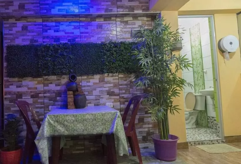 ベッドアンドブレックファースト La Casa Del Viajero   Aeropuerto Lima