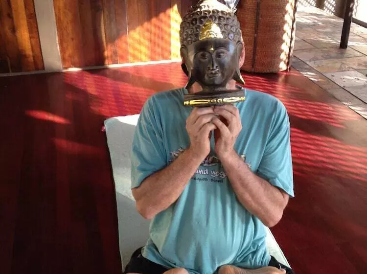 تختخواب و صبحانه Rainforest Inn