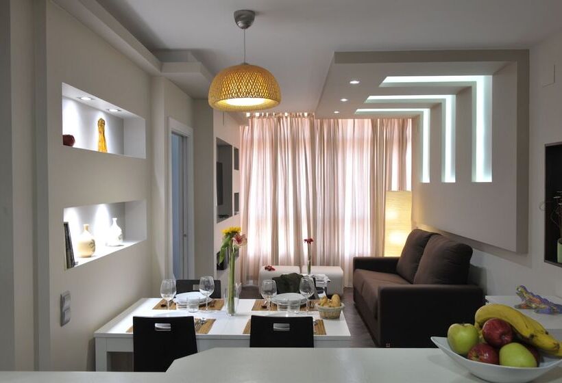 Gaudint Barcelona Suites