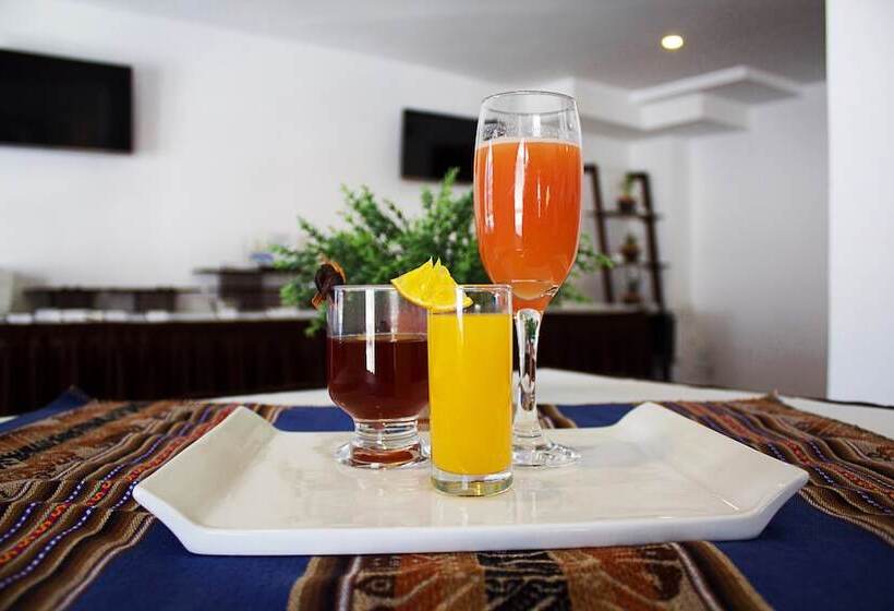 هتل Altus Express