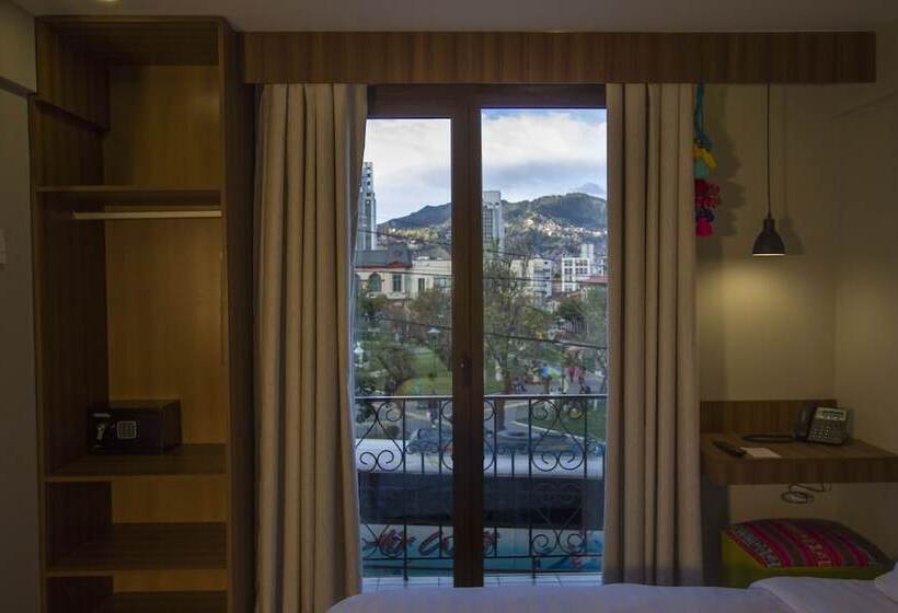 هتل Altus Express