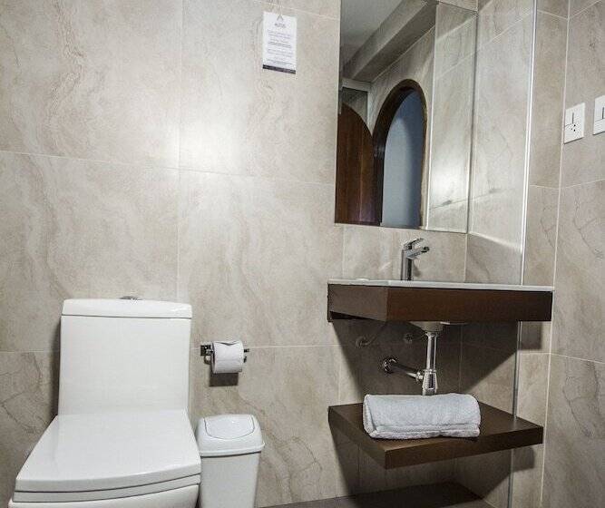 هتل Altus Express