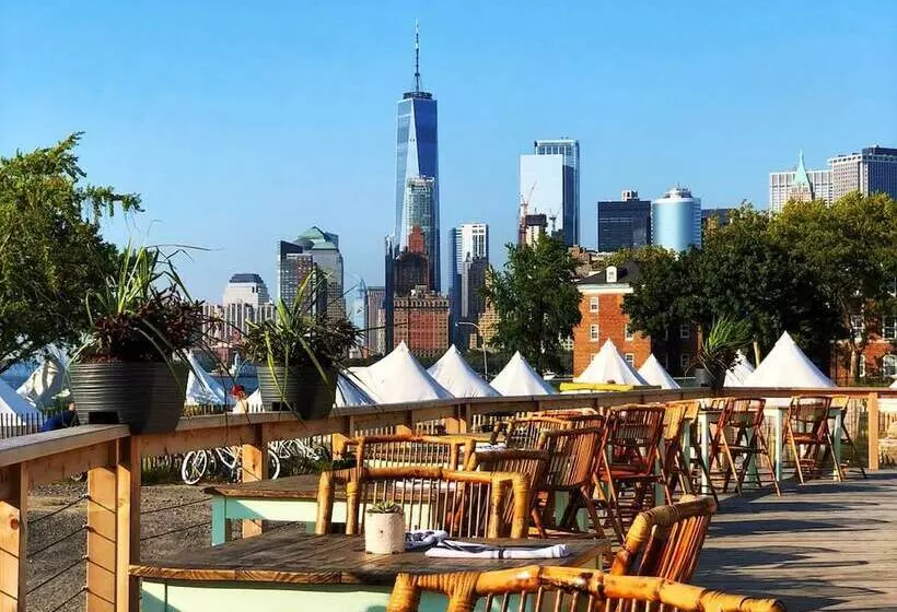 هتل Collective Governors Island