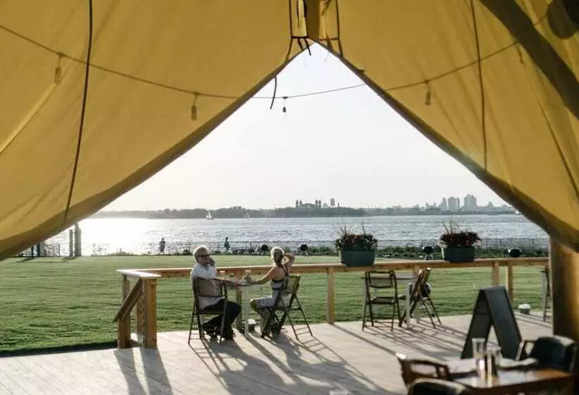 هتل Collective Governors Island