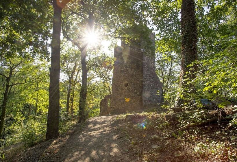 هتل Green Park Apartments